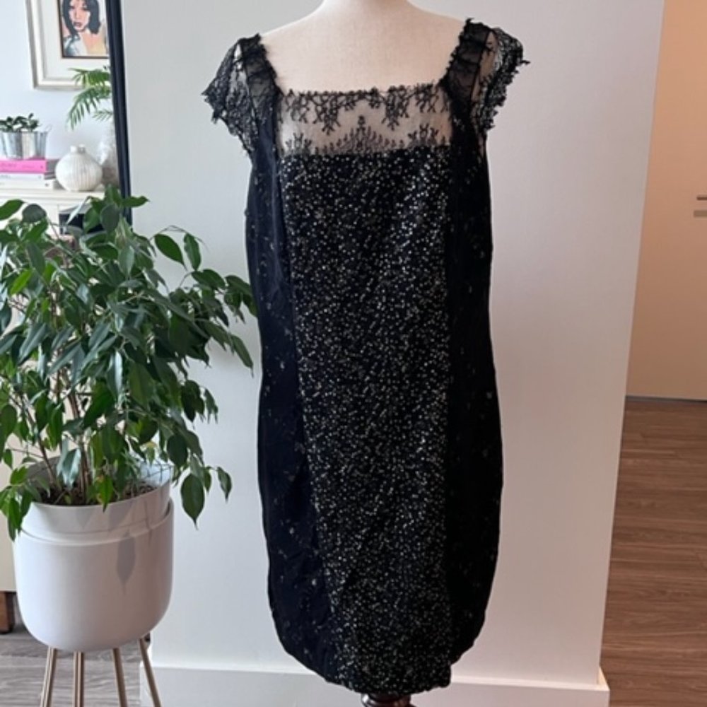 Kay Unger, Black Lace, lined cocktail dress, Size 16W
